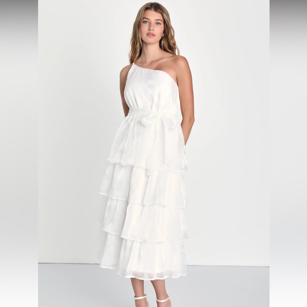 Lulu’s White Tiered Dress